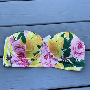NWT Posh by V floral strapless adjustable back bra